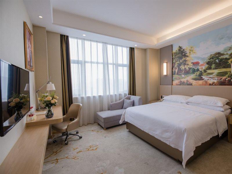 Vienna International Hotel อู่ฮั่น ภายนอก รูปภาพ