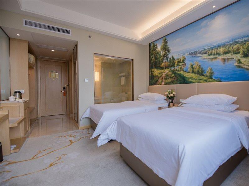 Vienna International Hotel อู่ฮั่น ภายนอก รูปภาพ